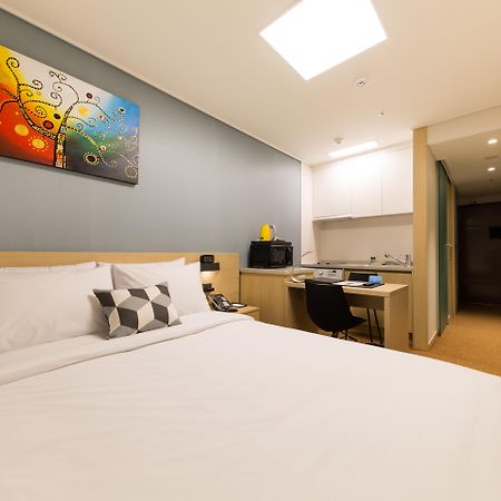 Howard Johnson By Wyndham Incheon Airport Εξωτερικό φωτογραφία