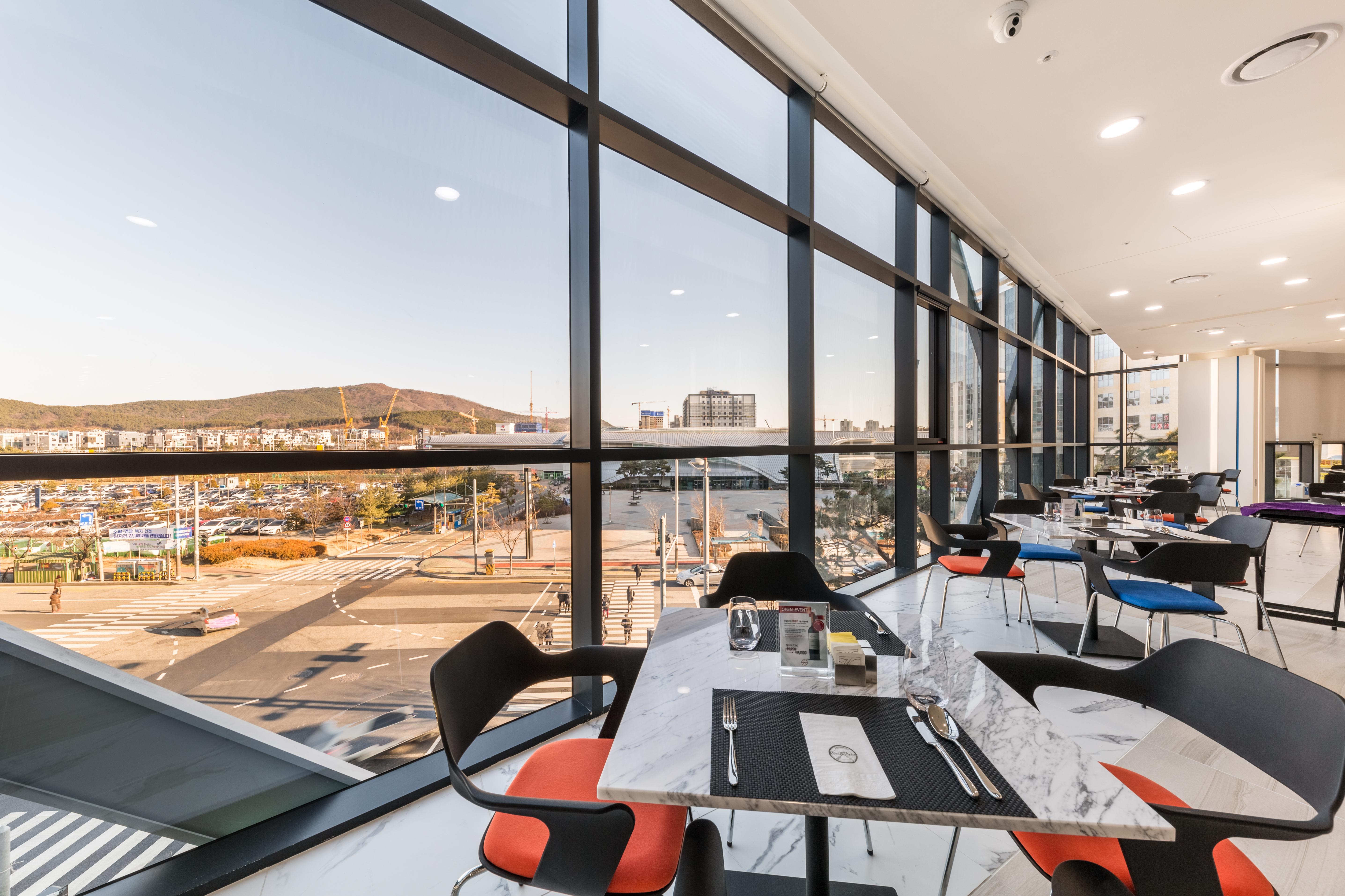 Howard Johnson By Wyndham Incheon Airport Εξωτερικό φωτογραφία