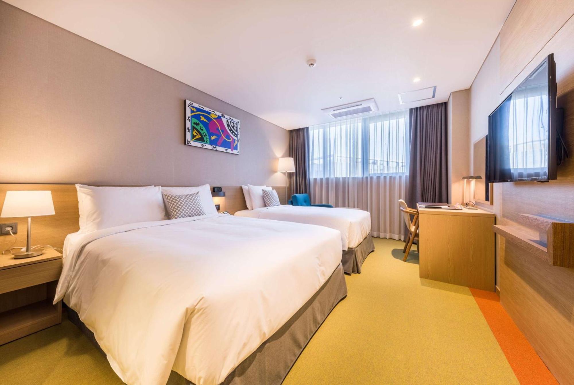 Howard Johnson By Wyndham Incheon Airport Εξωτερικό φωτογραφία