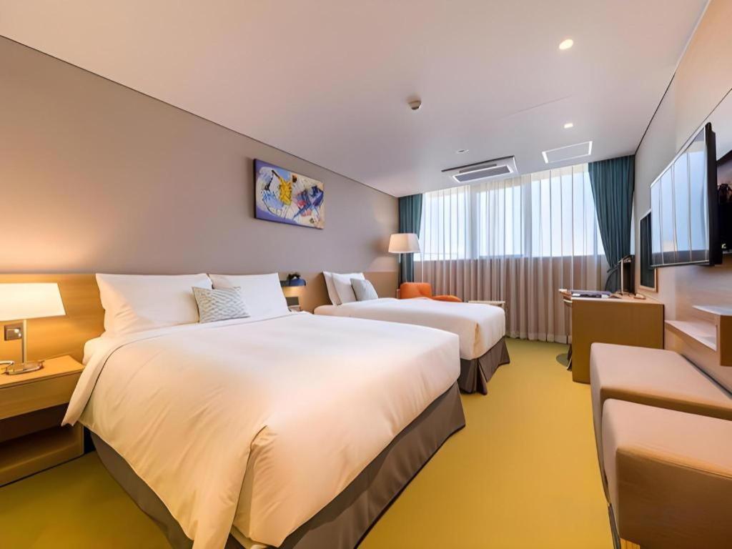 Howard Johnson By Wyndham Incheon Airport Εξωτερικό φωτογραφία