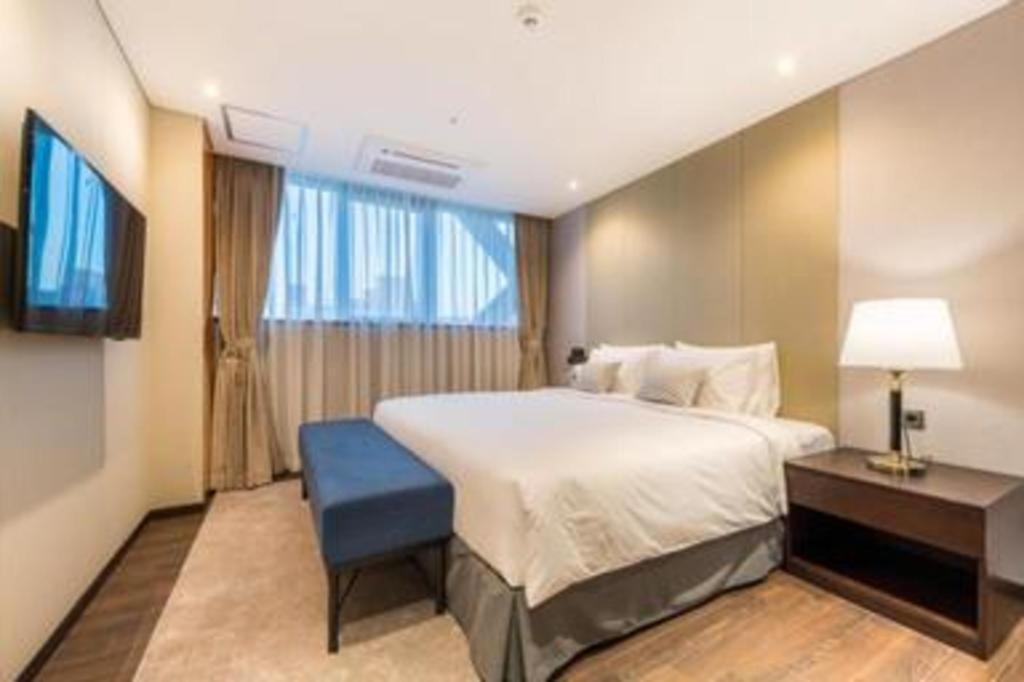 Howard Johnson By Wyndham Incheon Airport Εξωτερικό φωτογραφία
